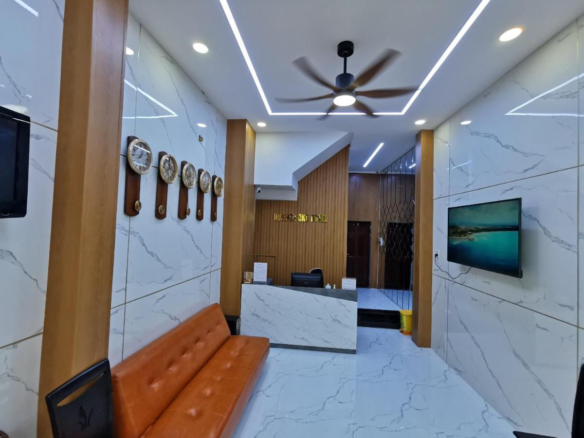 Number One Hotel Кан То Екстериор снимка